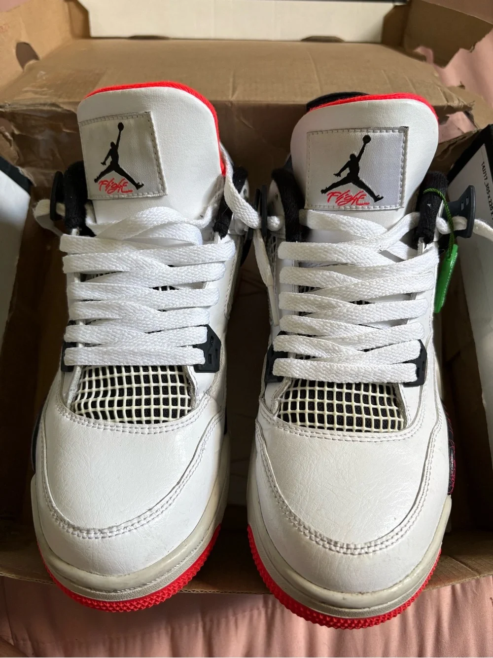 Jordan 4 Nostalgia size 7